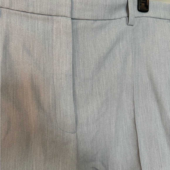 Abercrombie Tailored Shorts - Picture 2 of 4